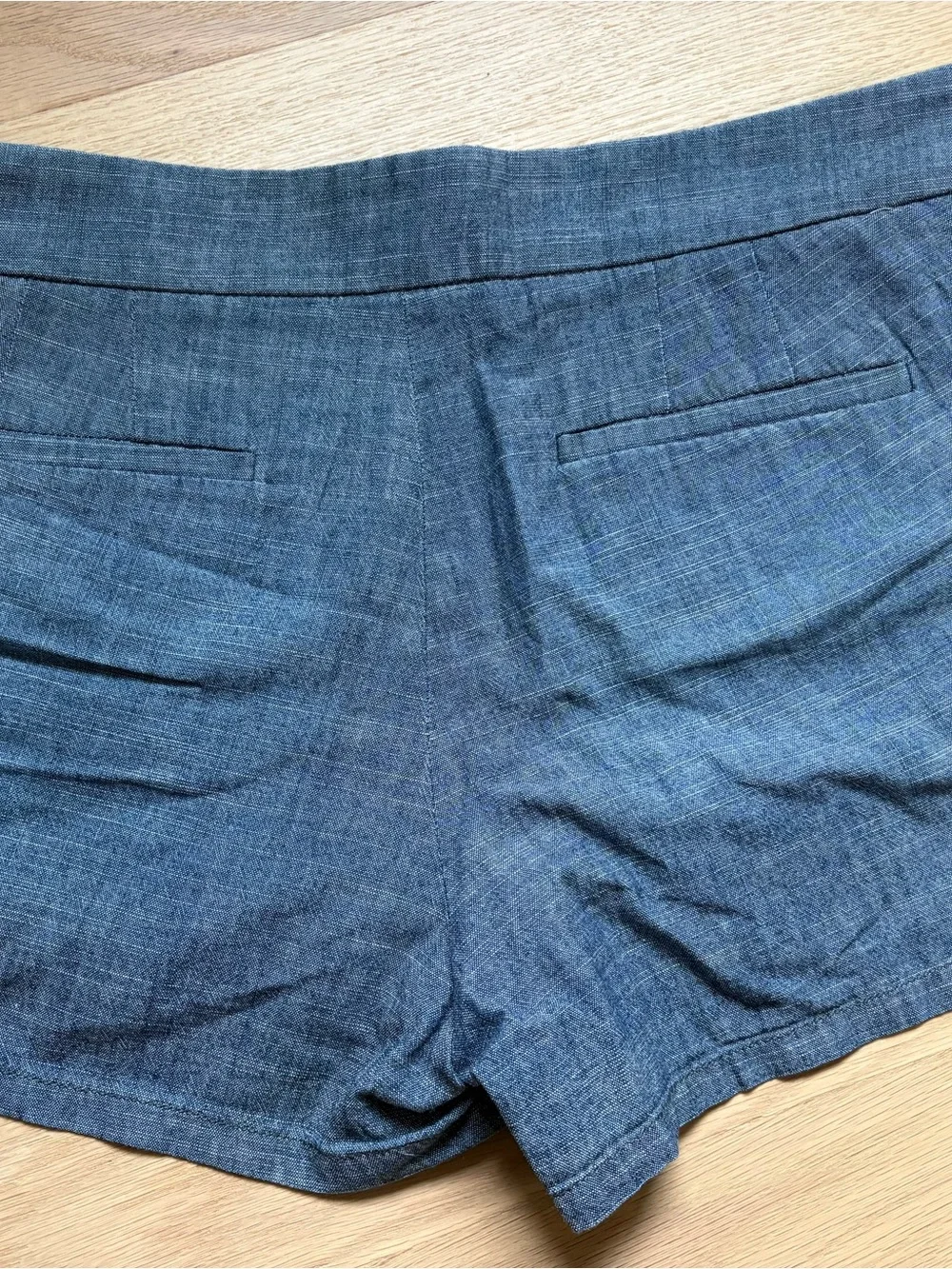 J. Crew chambray Sailor Short with Brass Buttons sz 4